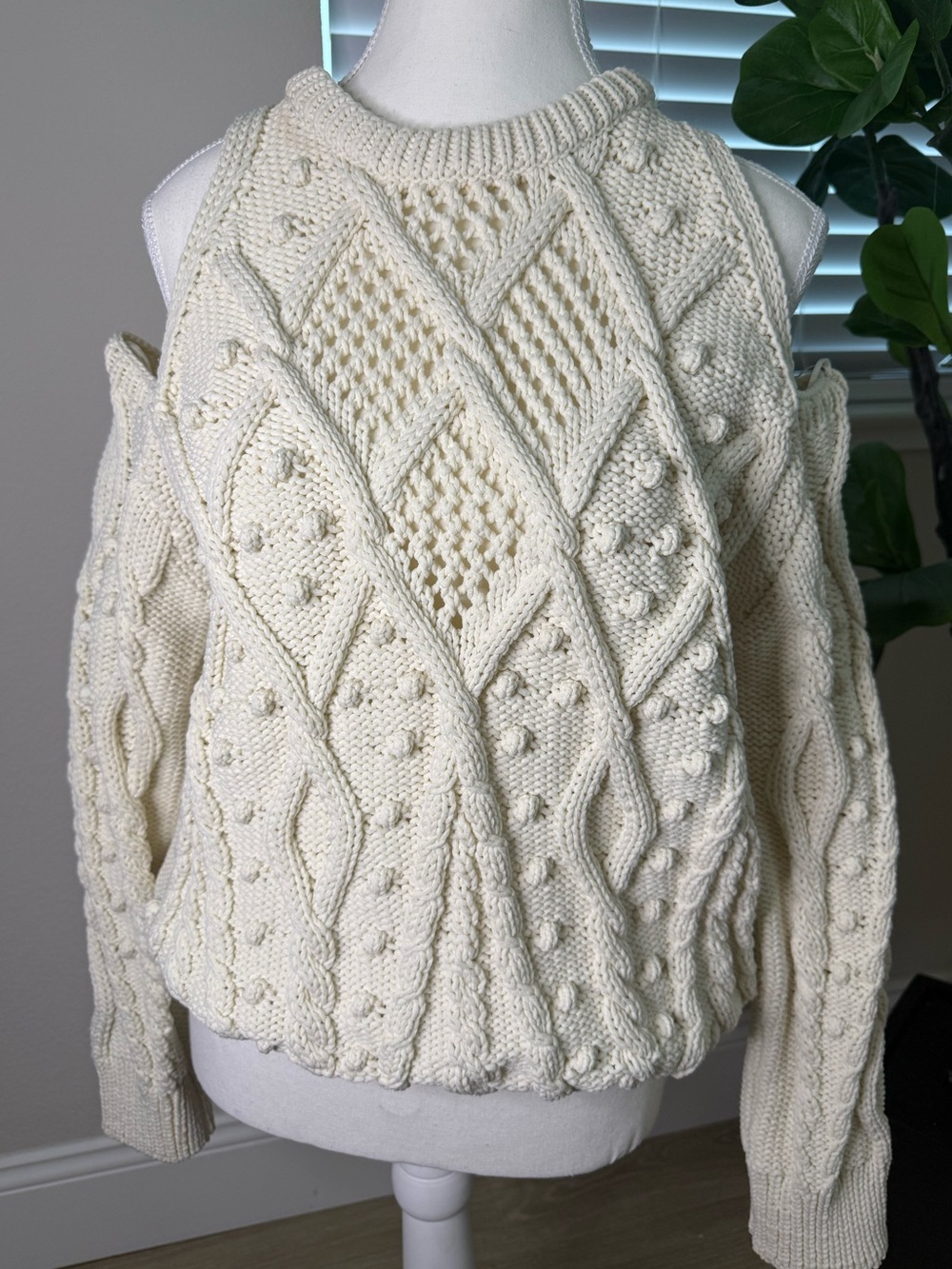 🍂🍁 FALL PREVIEW Zara Cream Cable-Knit Cold-Shoulder Sweater NWT